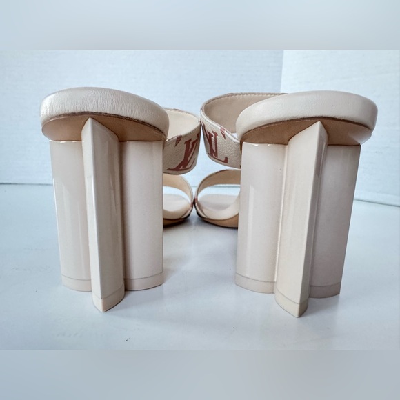 LOUIS VUITTON Silhouette Mules Slip On Heel Sandals Size 37 - Picture 10 of 16